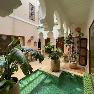 3* Riad Monriad